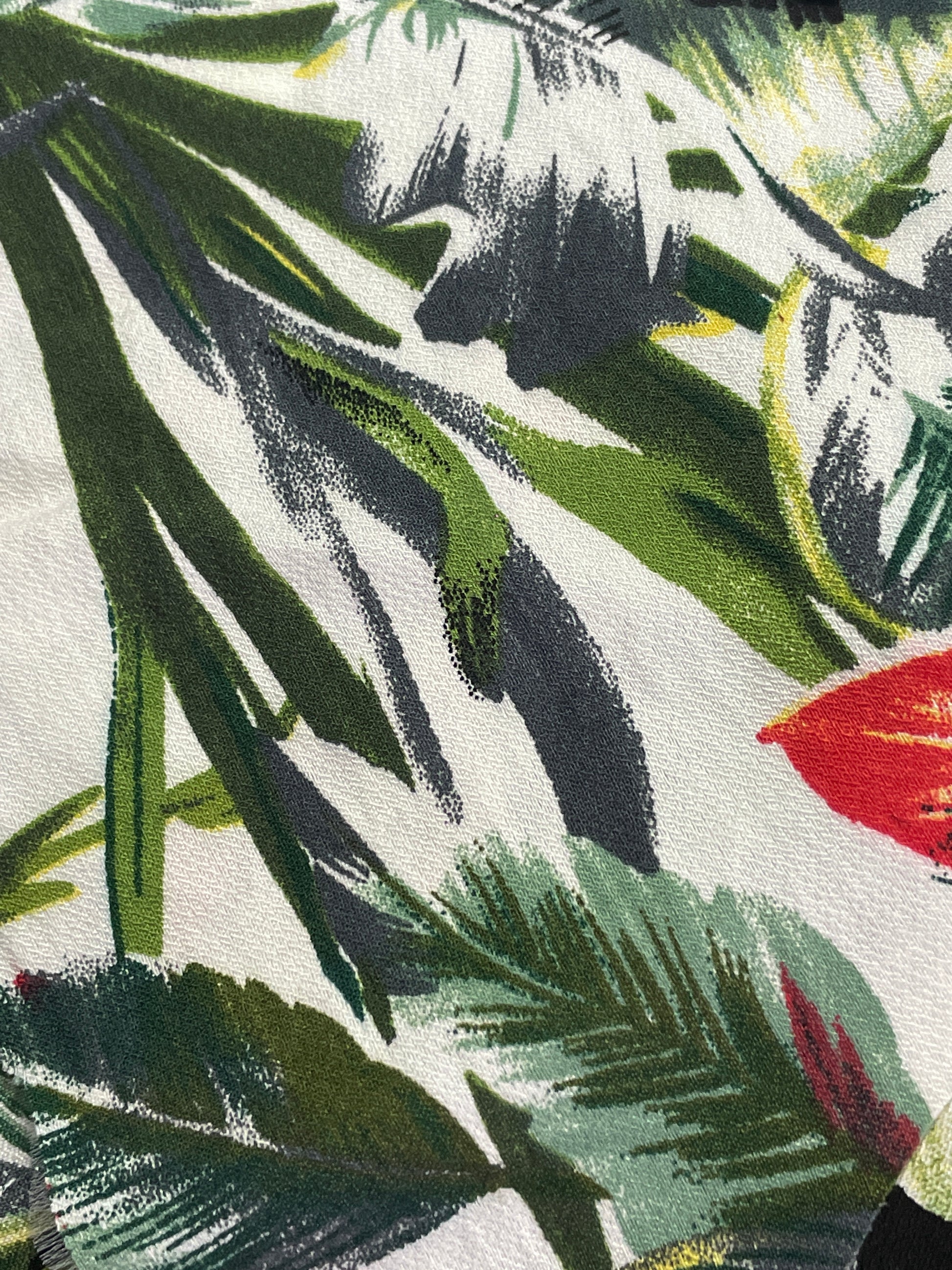 100% Polyester Print Fabric--Leaves Print - Natasha Fabric
