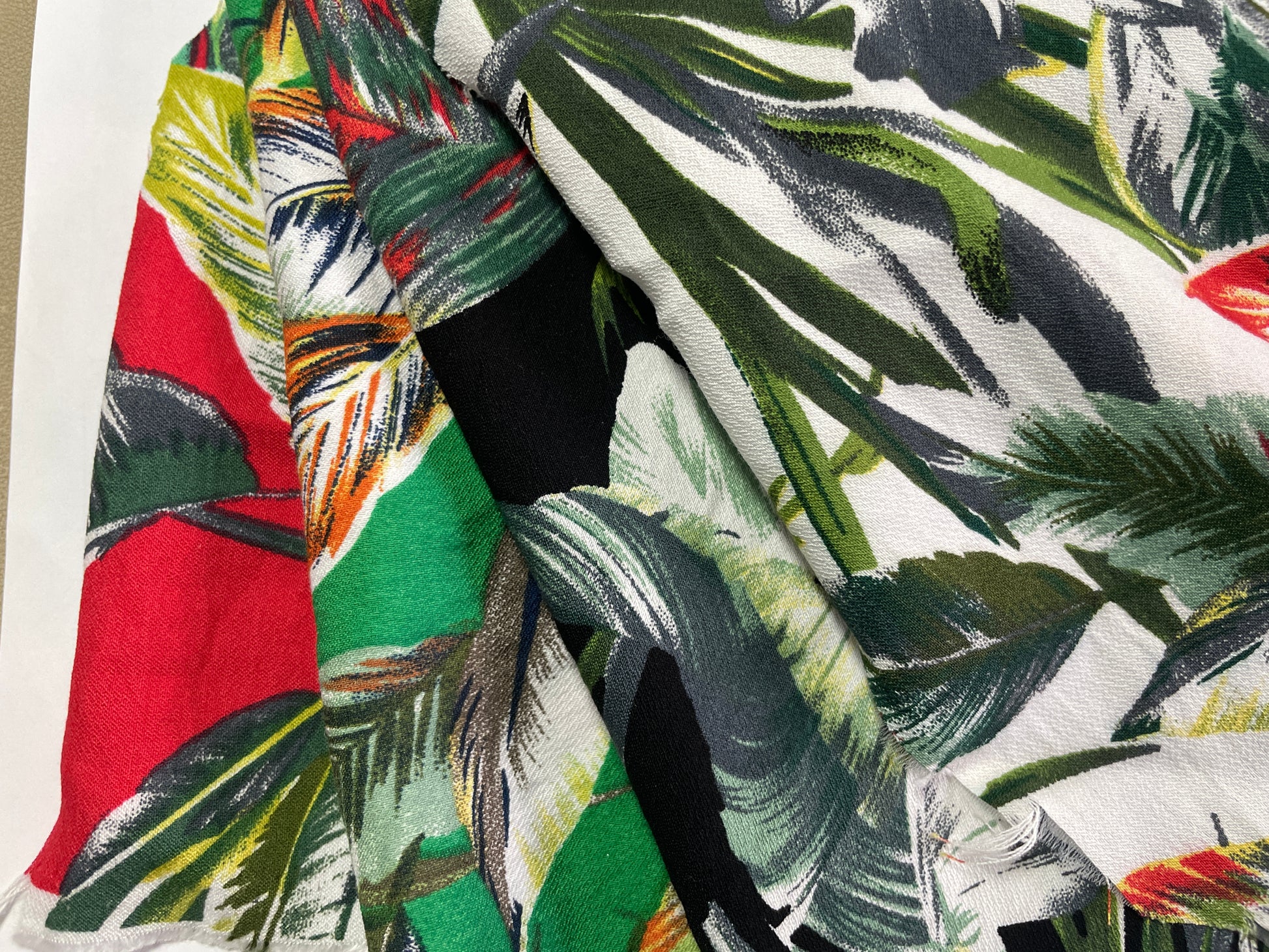 100% Polyester Print Fabric--Leaves Print - Natasha Fabric