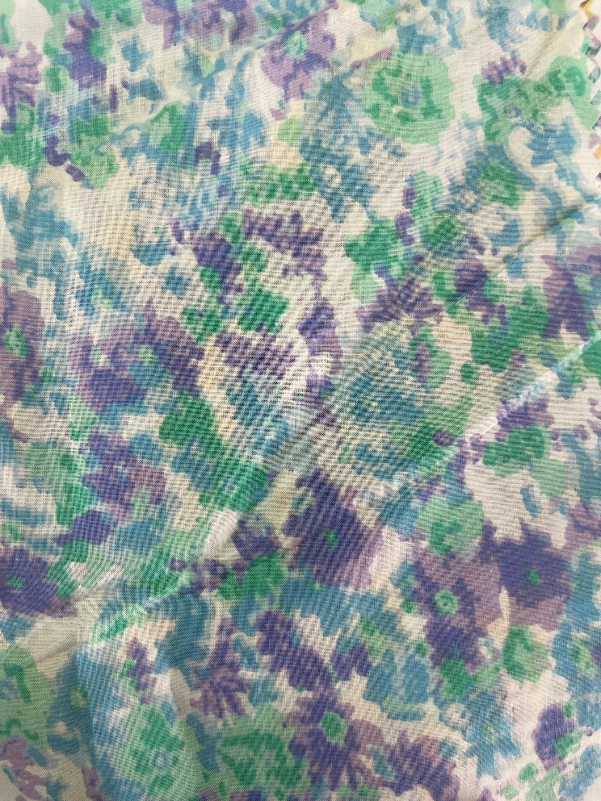 Wholesale 100% Cotton Print Fabric--All Over Floral Patterns - Natasha Fabric