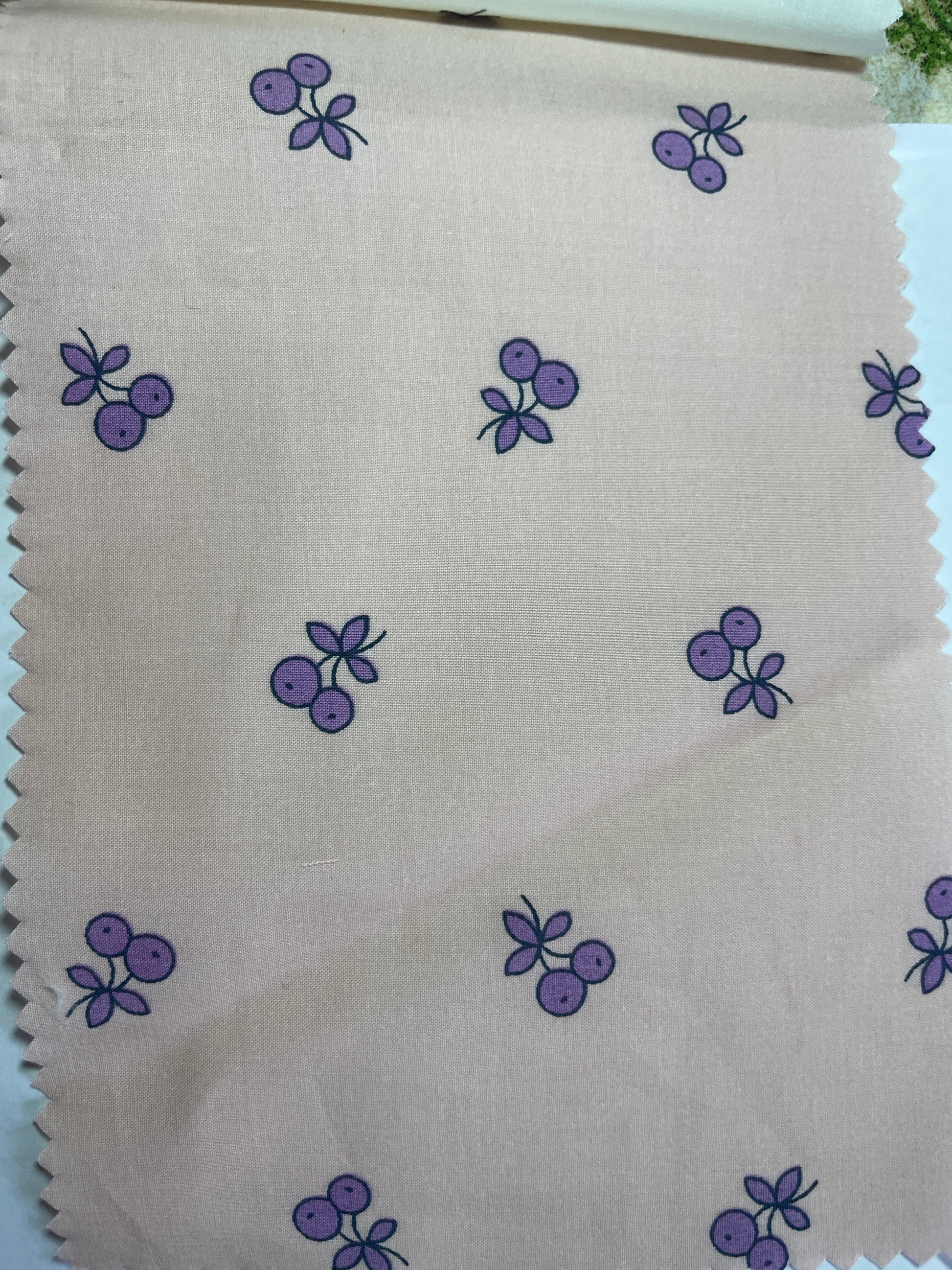 Wholesale 100% Cotton Print Fabric--Floral Patterns - Natasha Fabric