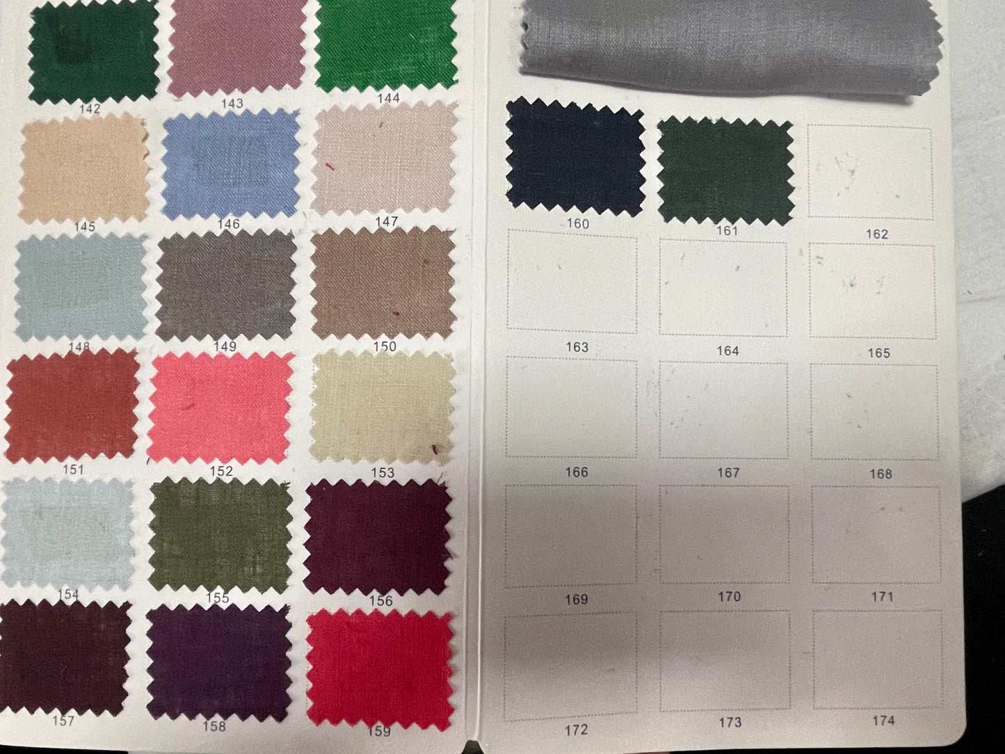 145g Light Weight Linen Solid Color Fabric - Natasha Fabric