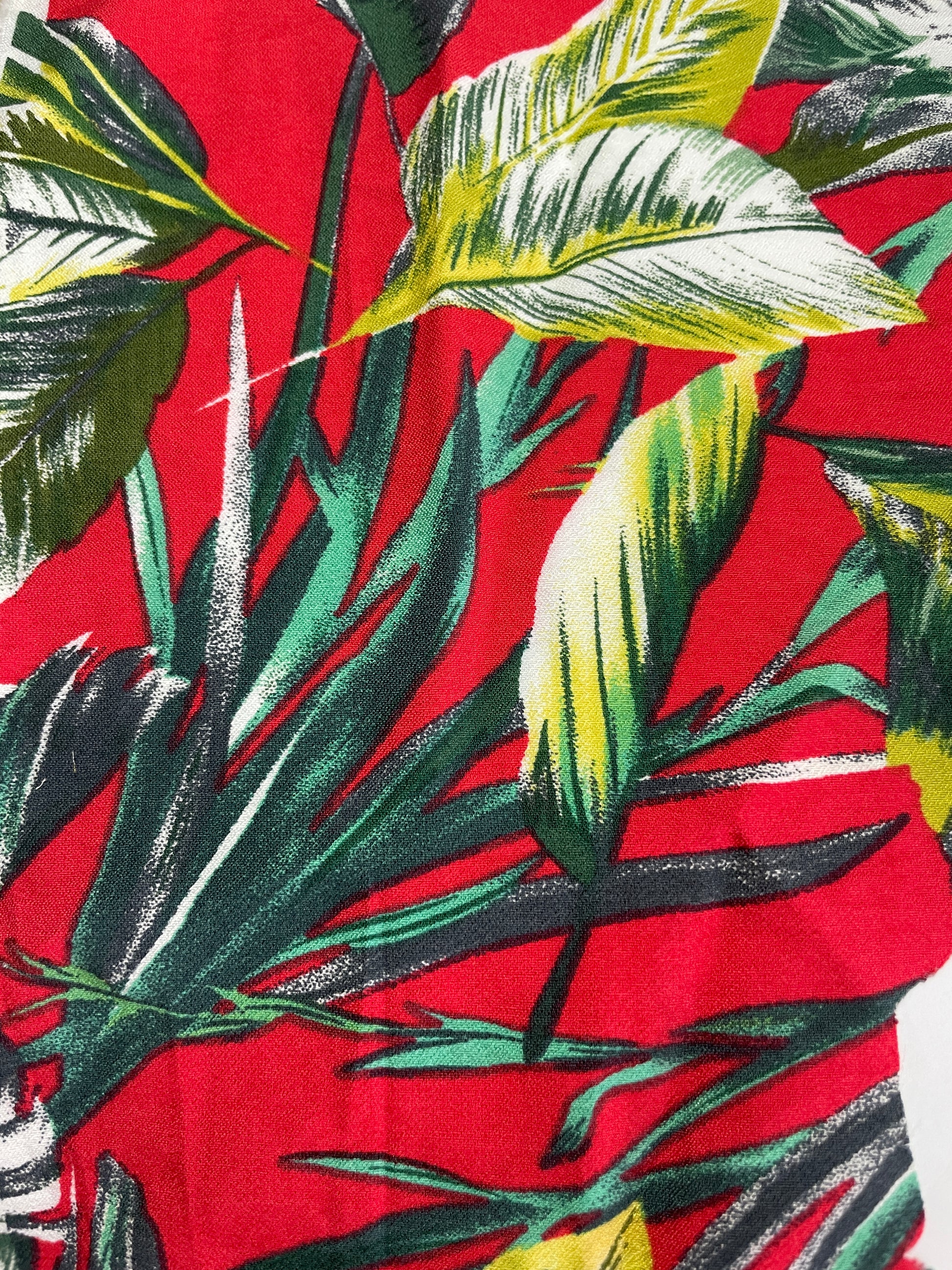 100% Polyester Print Fabric--Leaves Print - Natasha Fabric